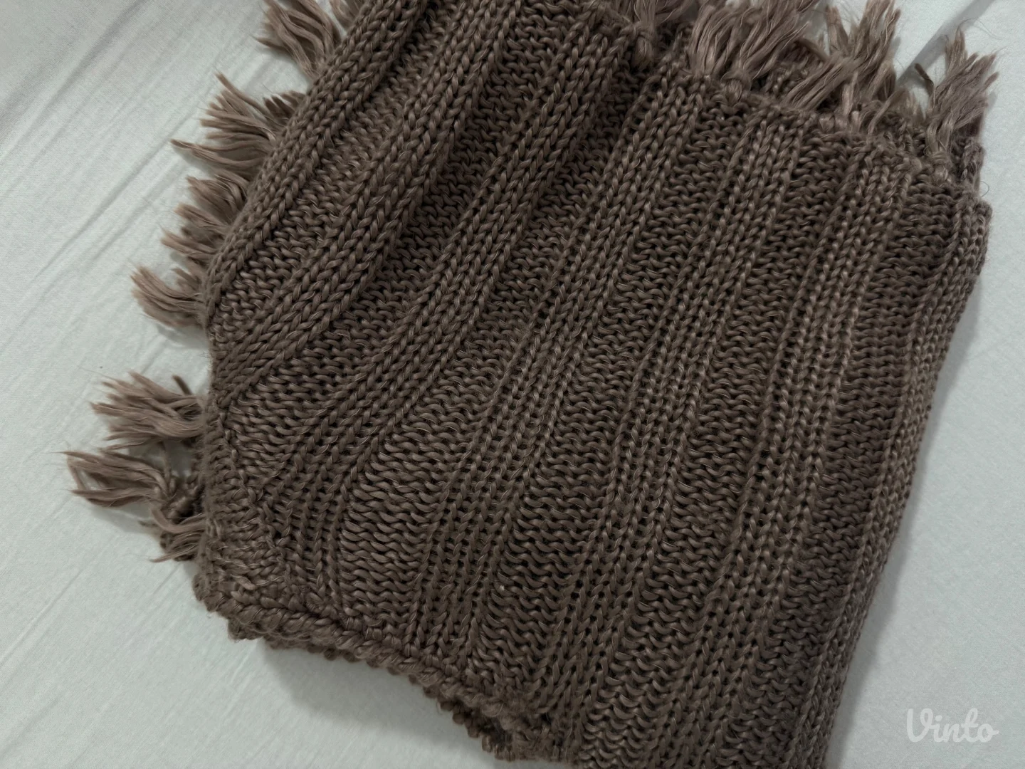 Boho šik za hladne dane: braon pončo