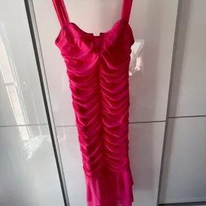 Maturska svečana haljina pink S,M NOVO