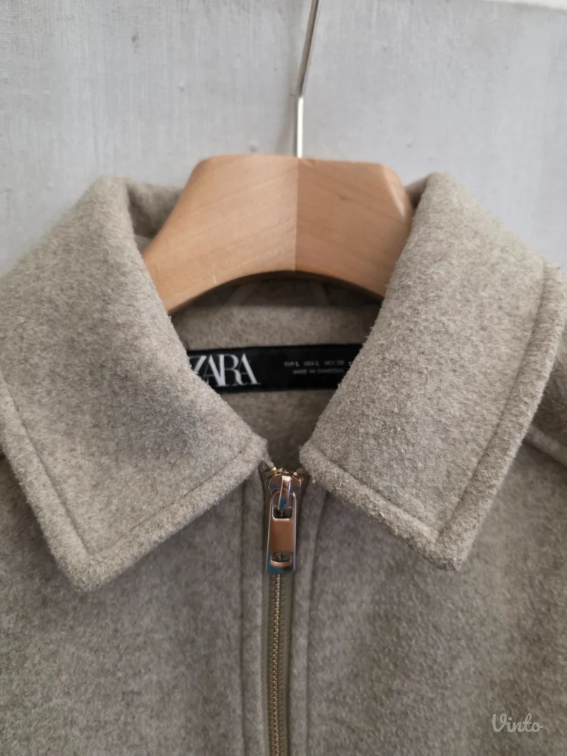 ZARA jakna – velicina L