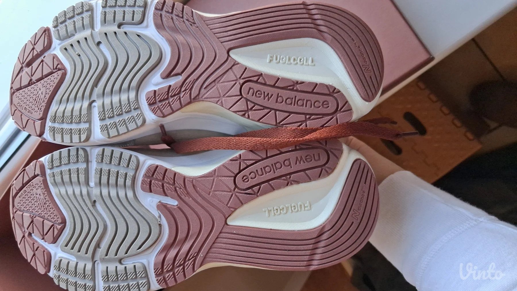 New Balance 990v6 x Loro Piana (38 EU)
