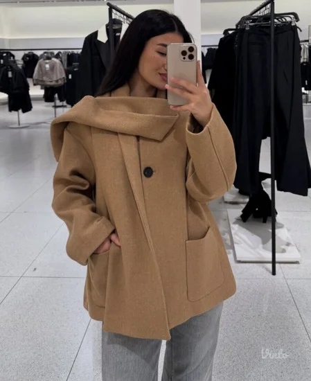 Zara kaput sa salom 53% vuna Nov sa etiketom