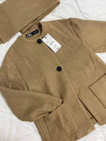 Zara kaput sa salom 53% vuna Nov sa etiketom