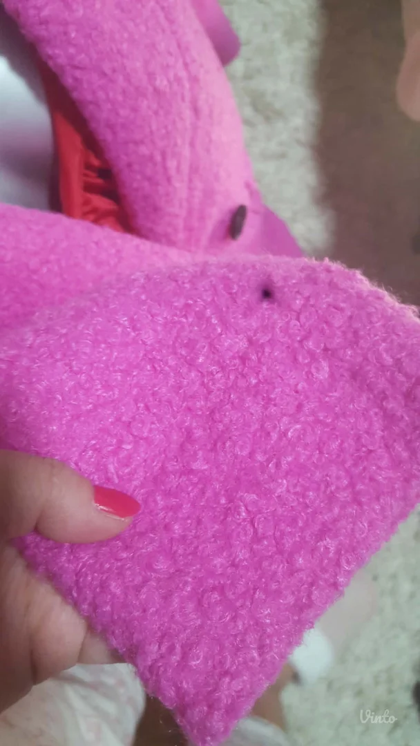 Kaputic nov sa etiketom