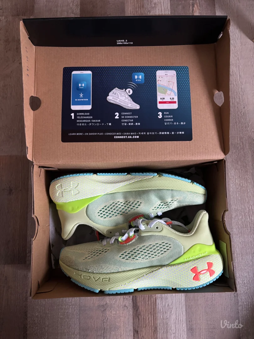 Under Armour HOVR MACHINA 3