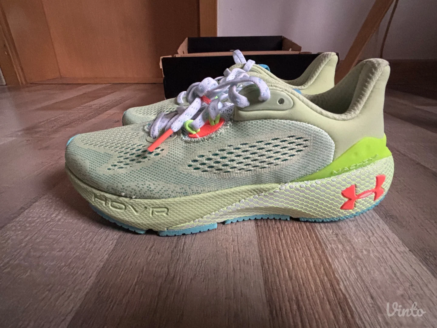 Under Armour HOVR MACHINA 3