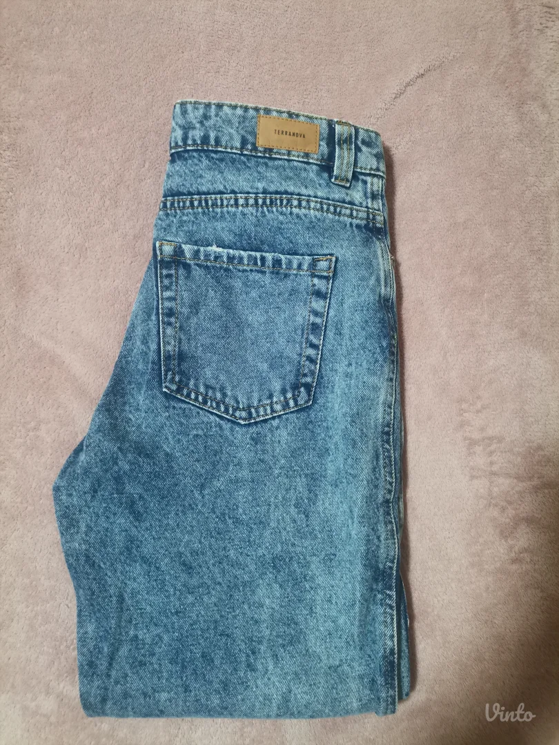 Terranova farmerke, broj 36