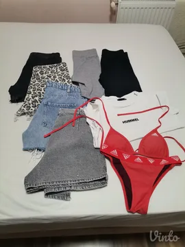Lot letnje ženske garderobe u s veličini