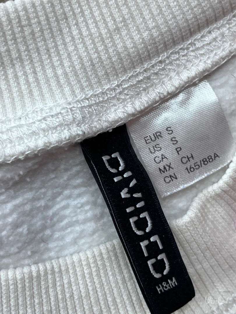 H&M oversized duks tigar