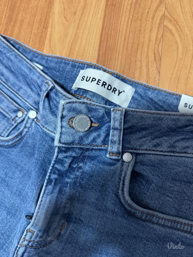 Superdry- ženske farmerke