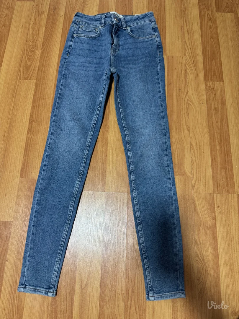 Superdry- ženske farmerke