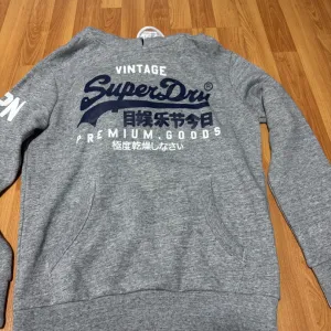 Superdry- Muški duks