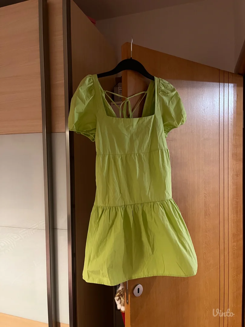 Stradivarius haljina