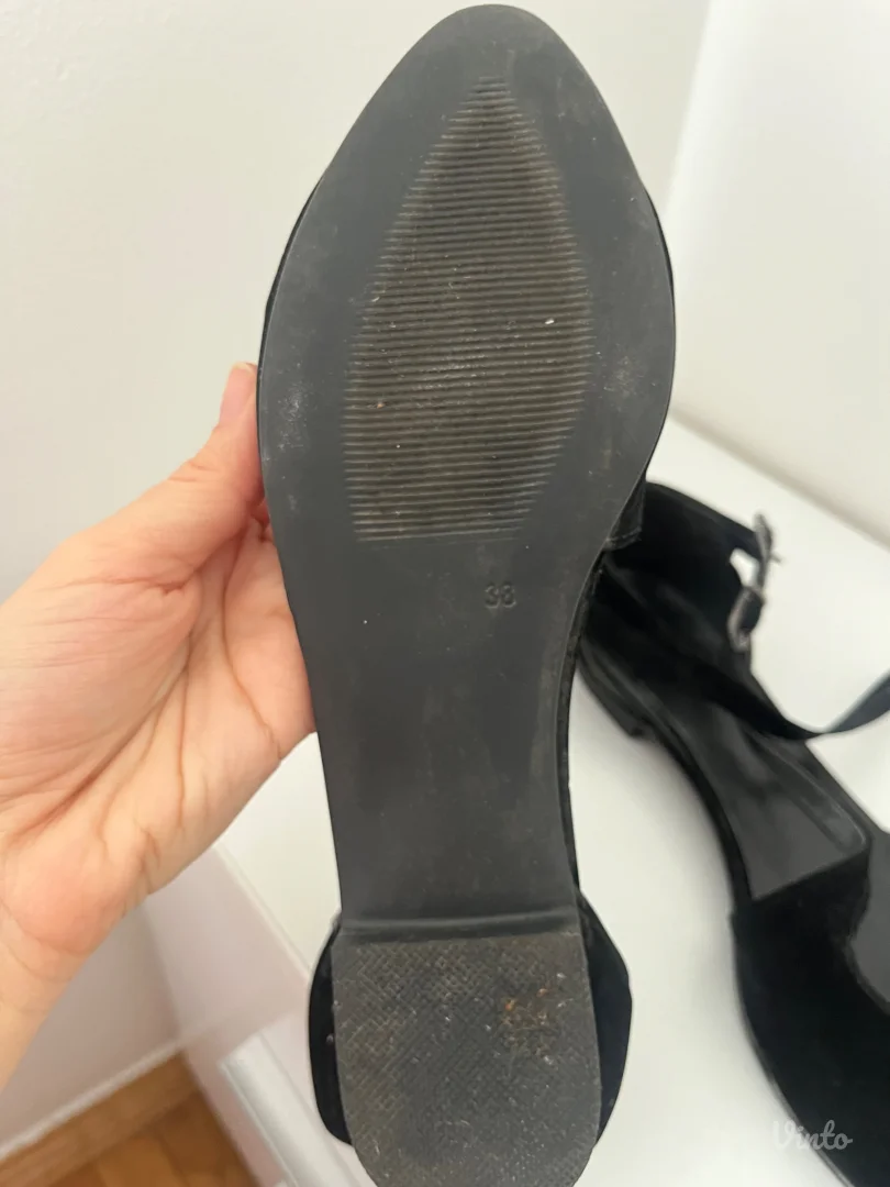 Ženske crne baletanke