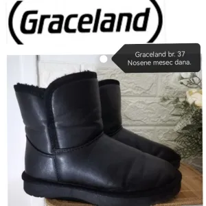 Graceladnd toplo postavljene cizme br. 37