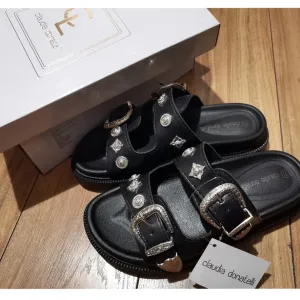 Claudia Donatelli papuce br. 38 NOVE