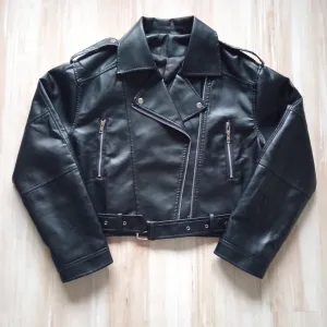 Cropped jakna, eko koža