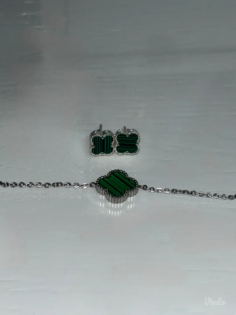 Narukvica i minđuše