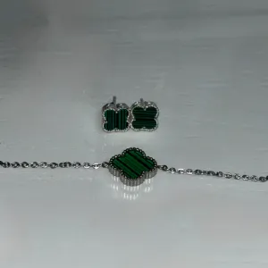 Narukvica i minđuše