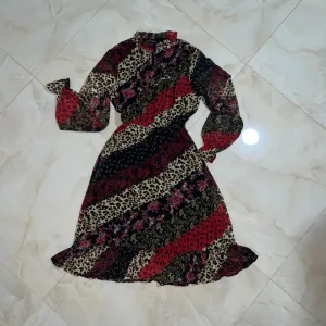 Crveno-Crna zenska leprsava haljina