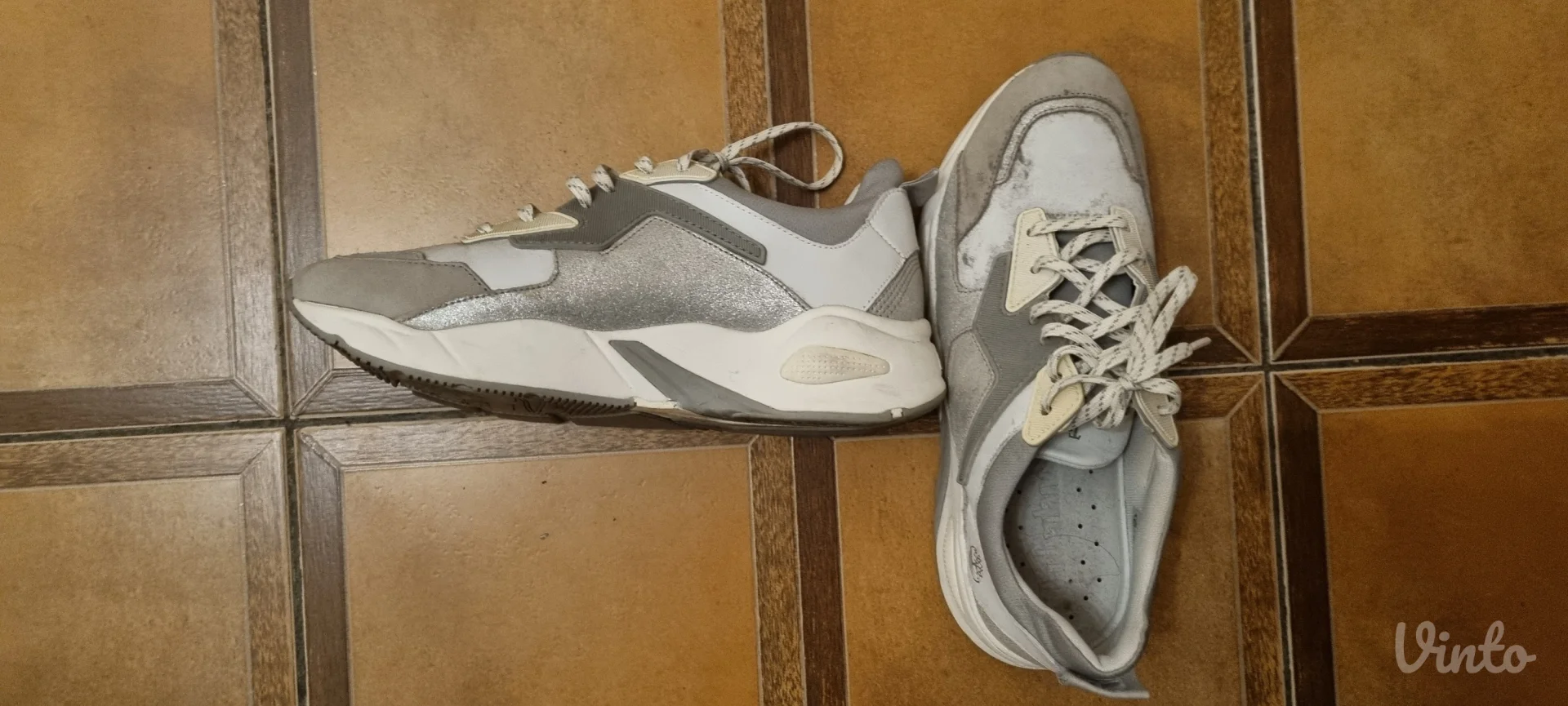 Timberland ' Plitke bele patike