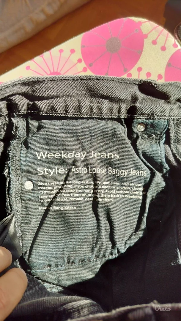 Weekday crne farmerke