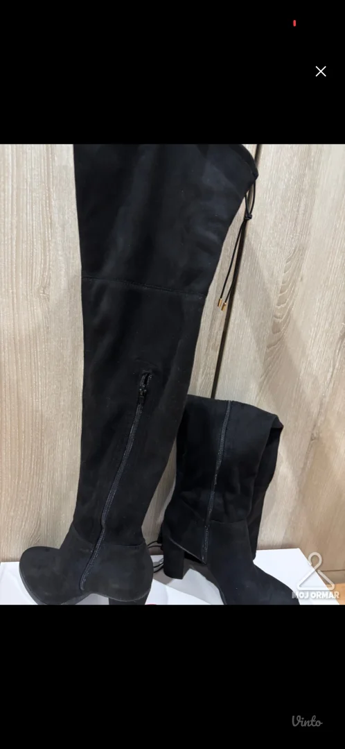 Duge cizme na stiklu