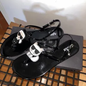 KARL LAGERFELD gumene sandale