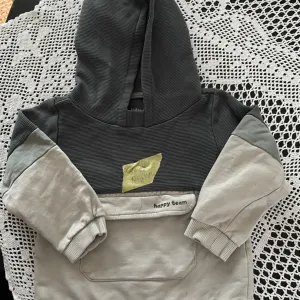 Duks sa kapuljačom za bebu