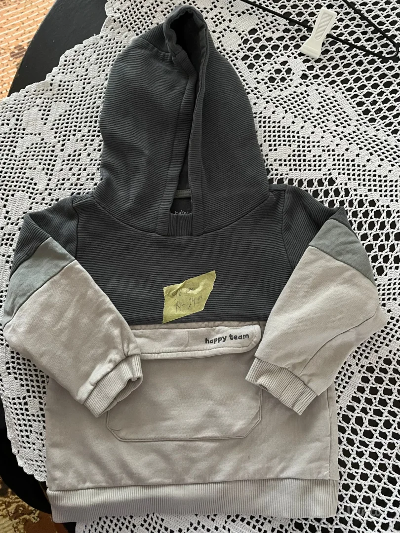 Duks sa kapuljačom za bebu