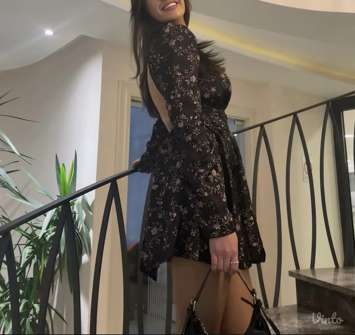 Haljina sa golim ledjima