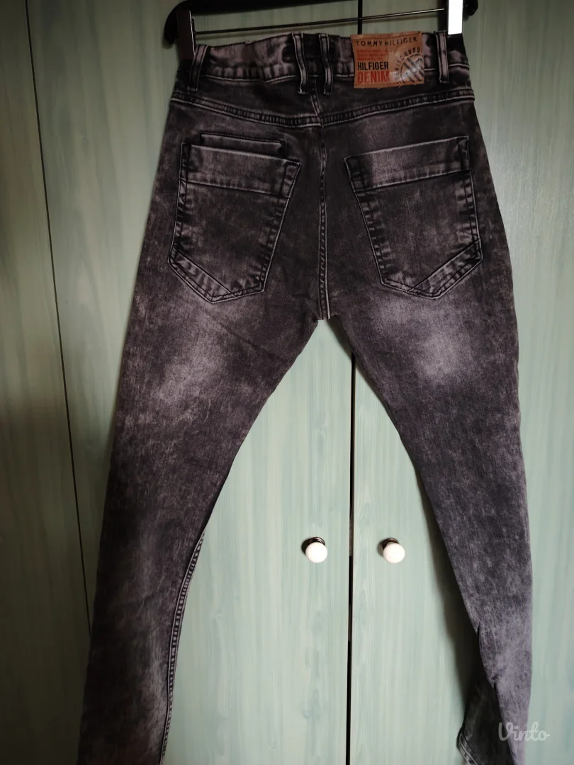 Tommy Hilfiger denim