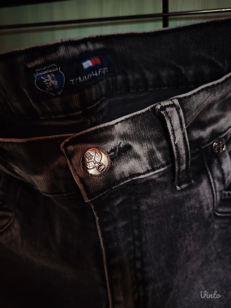 Tommy Hilfiger denim
