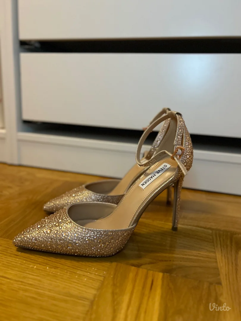 Steve Maden salonke