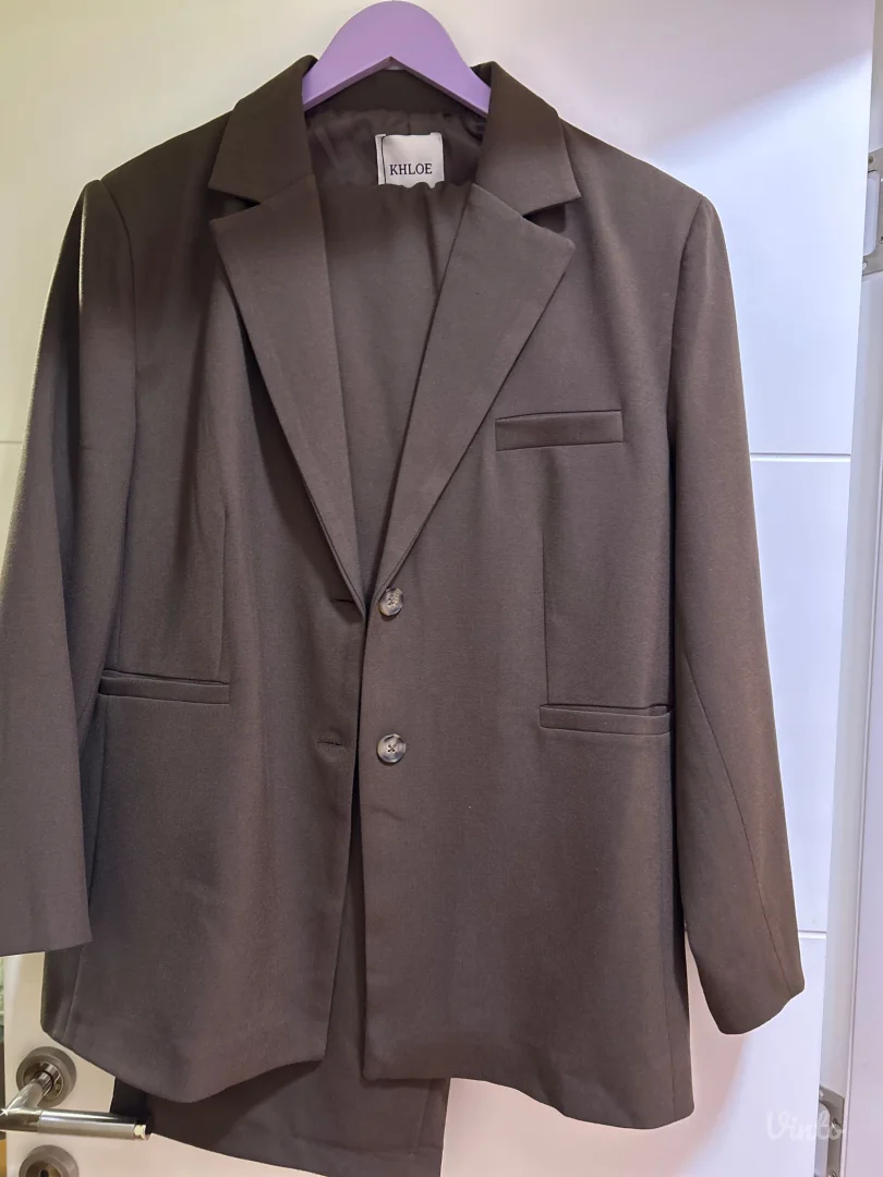 Sako i pantalone Novo