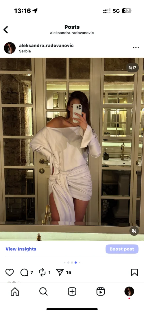 Bela haljina na vezivanje