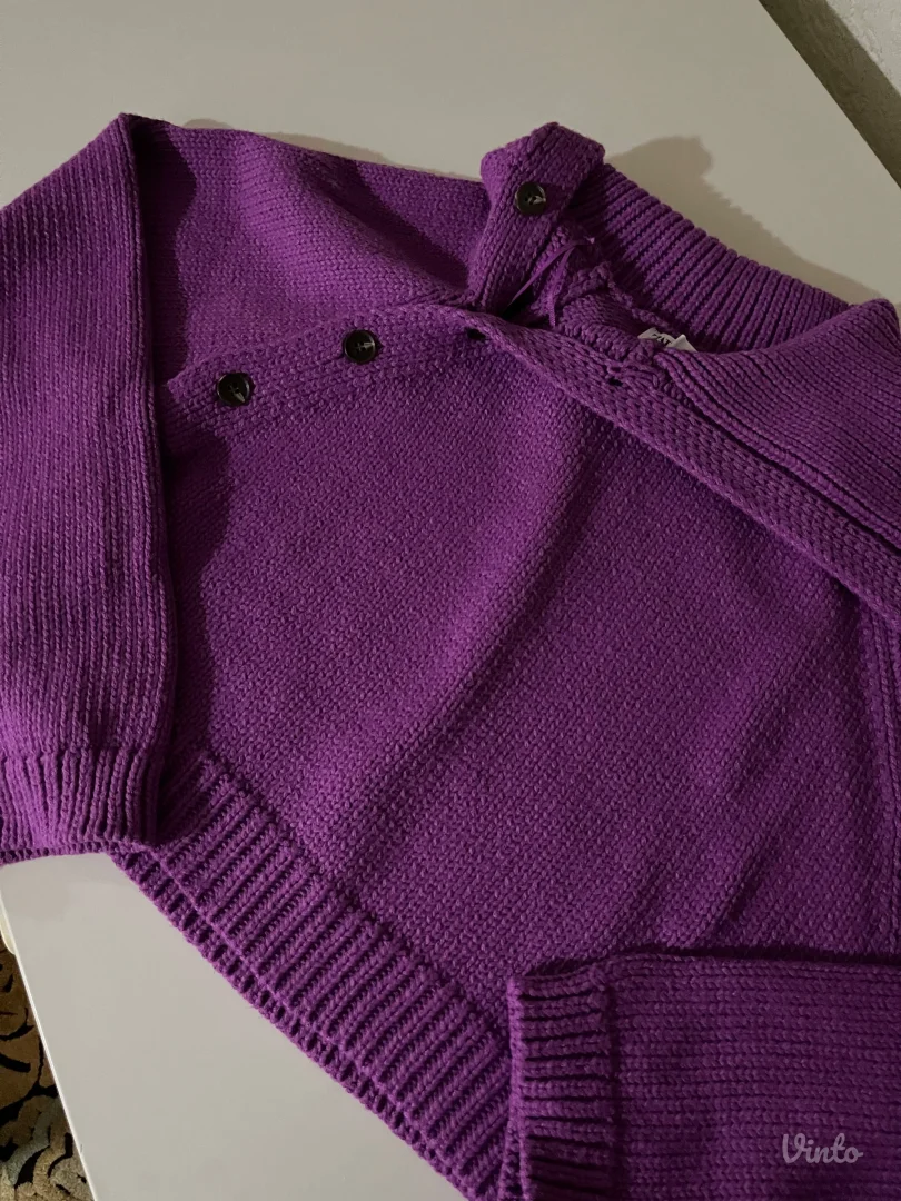 Zara-ljubicasti dzemper