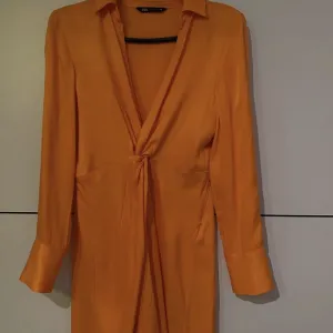 Zara - satin knot mini dress