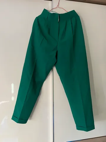 Zelene pantalone
