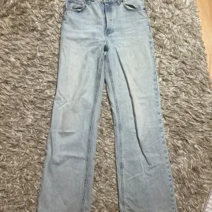 ZARA wide leg svetle farmerke