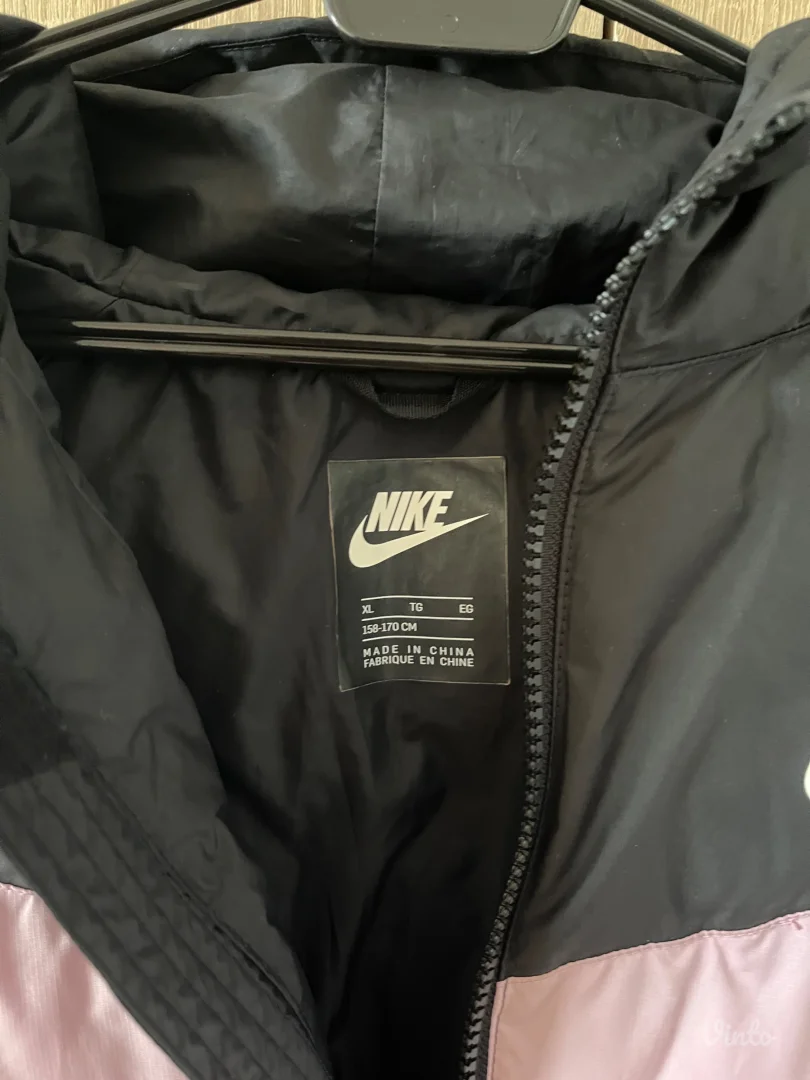 Nike jakna
