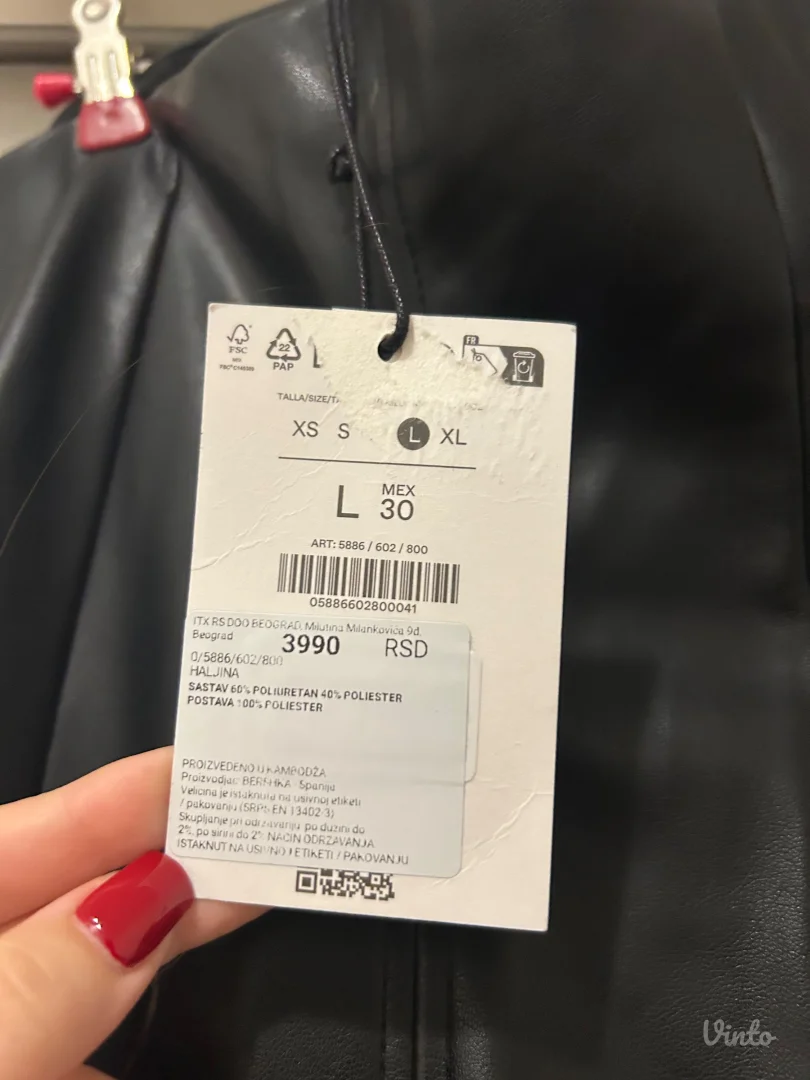 Duga crna kožna haljina