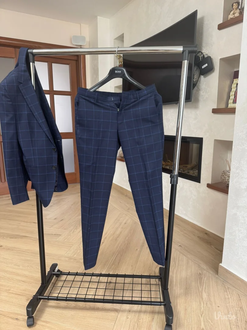 Boss muško odelo + cipele