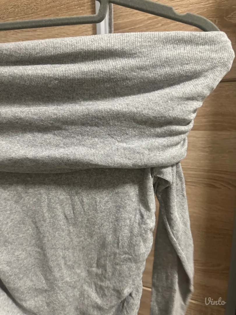 Zara majica golih ramena