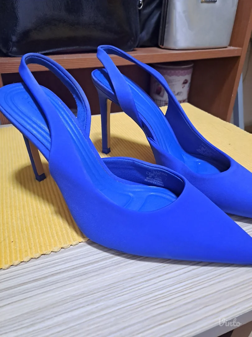 Stradivarius štikle