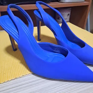 Stradivarius štikle