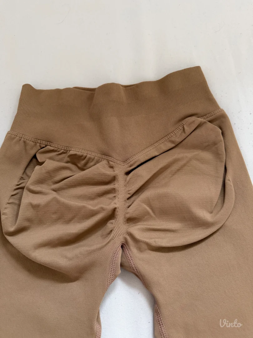 DFYNE model pushup helanke