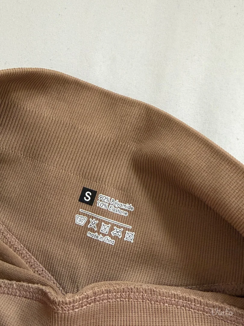 DFYNE model pushup helanke