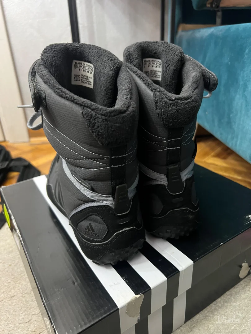 Adidas climaproof zimske čizme