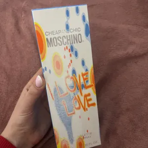 MOSCHINO cheap and chic i love love 100ml