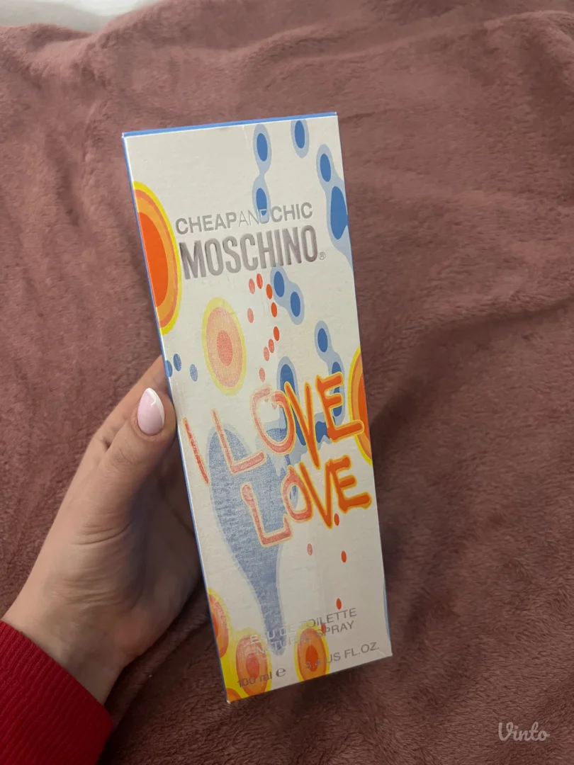 MOSCHINO cheap and chic i love love 100ml